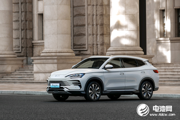 要卷就卷技術！比亞迪宋家族雙王炸齊發！