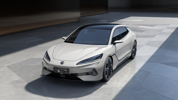 比亞迪方程豹攜手華為乾崑智駕 加速中國智駕技術向前