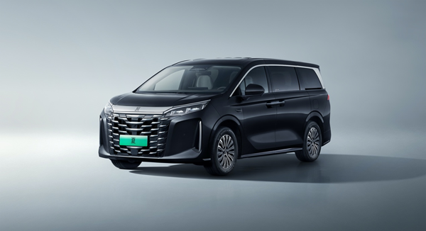 引領(lǐng)中大型智能MPV新趨勢!比亞迪夏售價24.98萬元起 引領(lǐng)中大型智能MPV新趨勢!比亞迪夏售價24.98萬元起