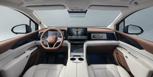 引領(lǐng)中大型智能MPV新趨勢!比亞迪夏售價24.98萬元起 引領(lǐng)中大型智能MPV新趨勢!比亞迪夏售價24.98萬元起