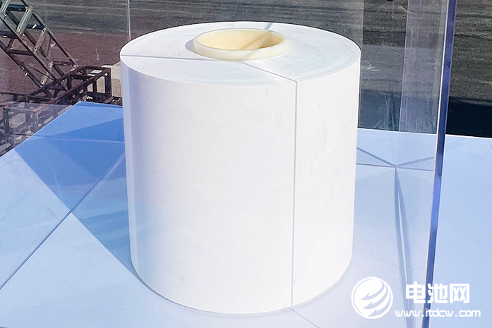 【隔膜周報】2024年我國濕法隔膜出貨量占比近77%!固態(tài)電池隔膜再現(xiàn)大單