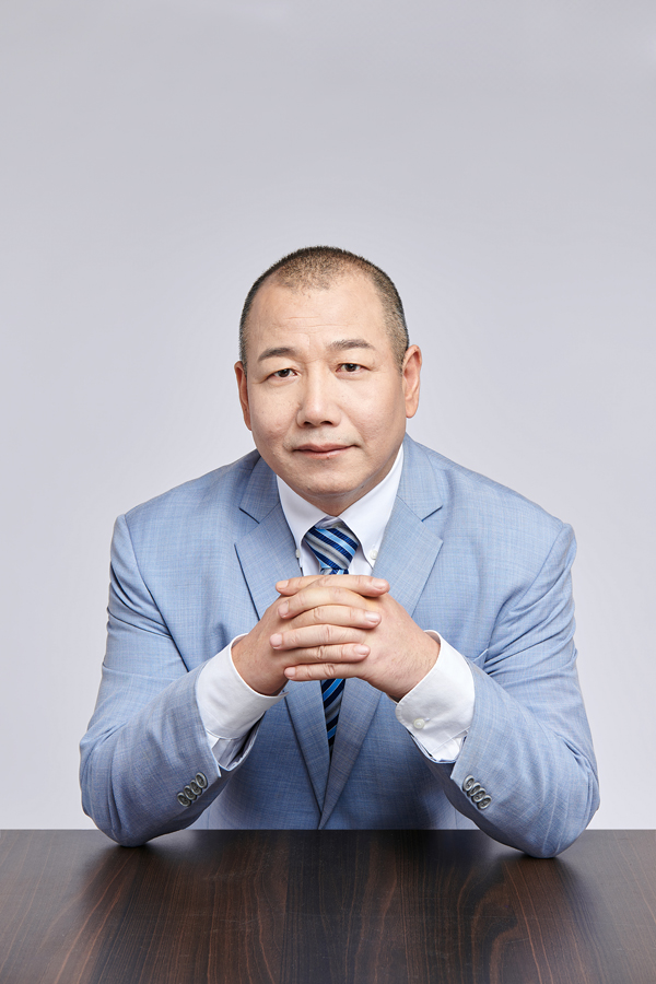 深圳市豪鵬科技股份有限公司 董事長兼總經理 潘黨育