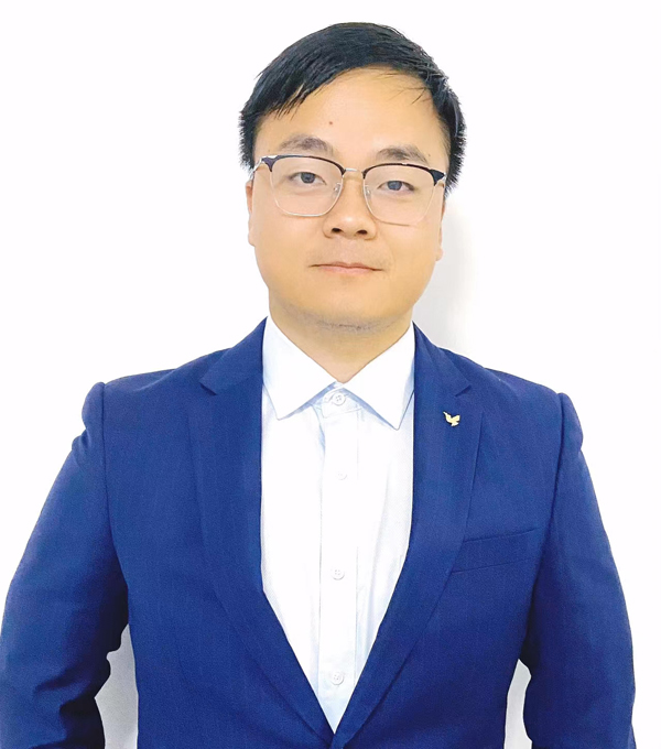 深圳華鈉新材有限責任公司聯合 創始人兼銷售總監 郭啟濤