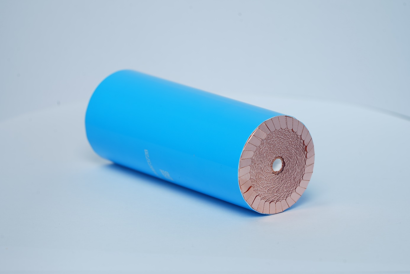 全極耳!超快充!大圓柱電池初創公司一期量產示范線投產在即