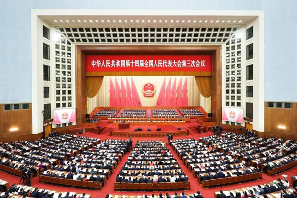 總理點(diǎn)名智能網(wǎng)聯(lián)新能源汽車!今年政府工作任務(wù)→