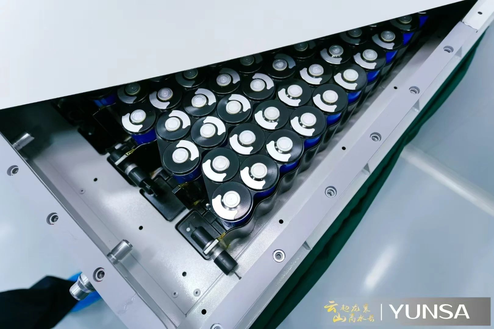 云山動力大圓柱量產示范線投產