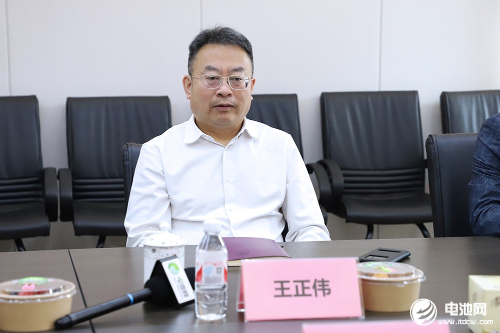 星恒電源資深副總裁／首席技術官王正偉