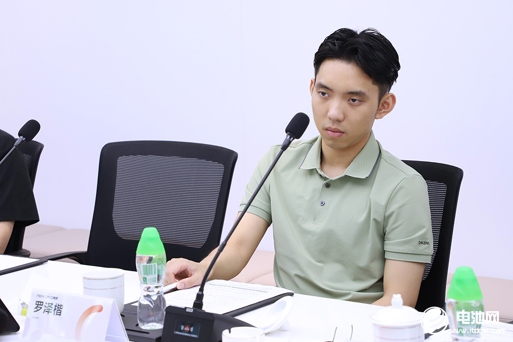 中國電池新能源產業鏈調研采訪團(廣東站)一行到訪立能派 中國電池新能源產業鏈調研采訪團(廣東站)一行到訪立能派