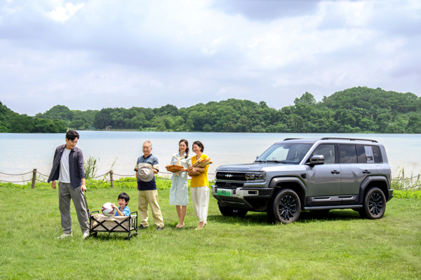 比亞迪方程豹周銷量進(jìn)入新勢(shì)力TOP8 鈦3交付破萬(wàn)臺(tái)