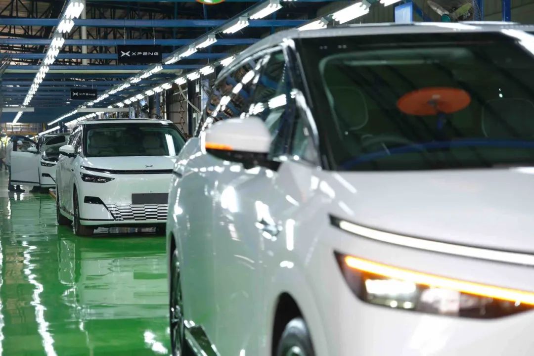 小鵬汽車首個海外生產(chǎn)基地投產(chǎn) 首臺印尼本地化生產(chǎn)X9交付