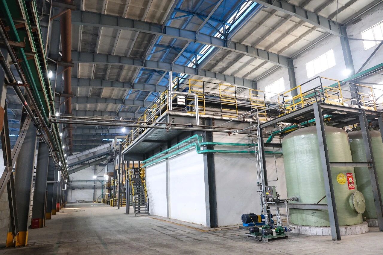 年處理15萬(wàn)噸！金利集團(tuán)廢舊蓄電池項(xiàng)目建成投產(chǎn)